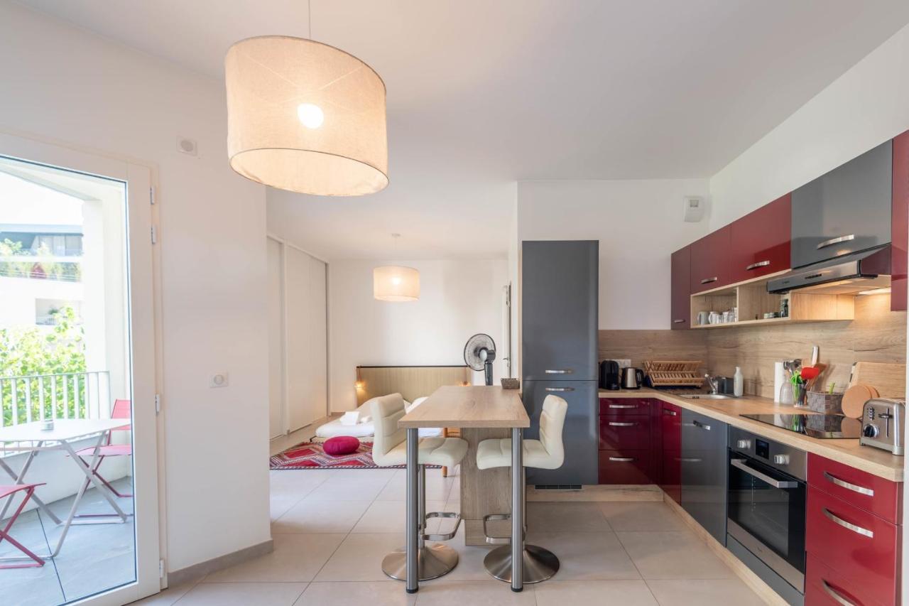 Charming Apartment With Balcony And Parking Near The Center Of Annecy Exterior photo